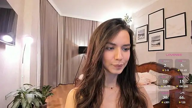 NicoleLuv webcam
