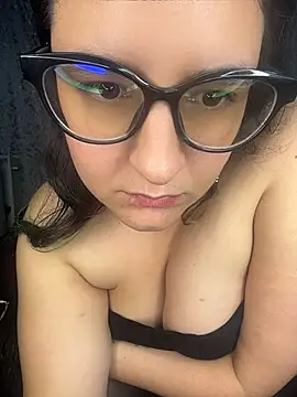 Soe_Lara webcam