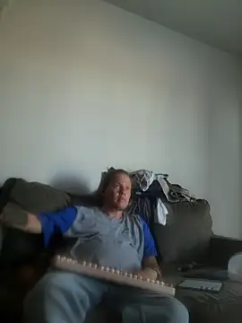 yourMasterisBored webcam