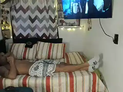 JUANBIGCOCK21CM live sex cam