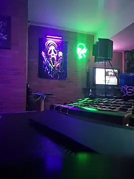 chronic_vibez live sex cam