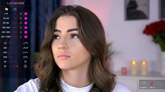 AishaSins webcam