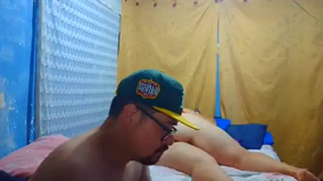 pecadodulce123 - Pecadodulce123's free webcam - UK Sex Cams