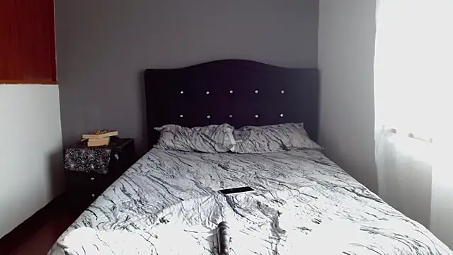 Emilia_1995 webcam
