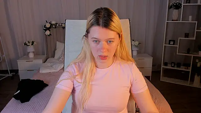 CelestineMauriac webcam