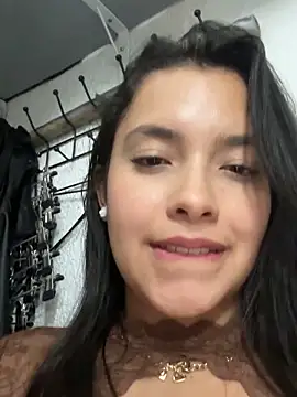 Miss_Bella_Flame webcam