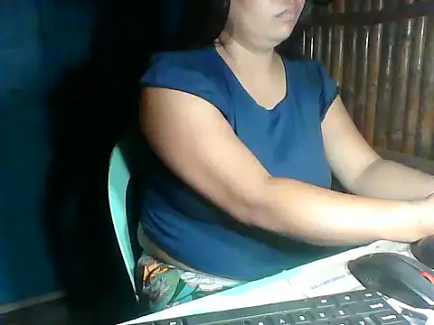 MommyKaye30 webcam