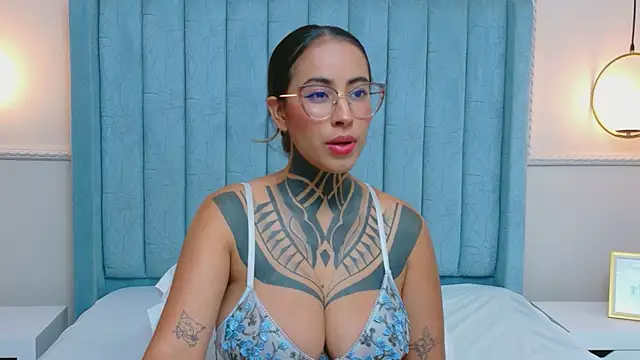 NicoleBlum webcam