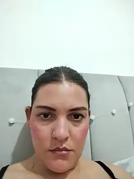 Mia_Hampton webcam