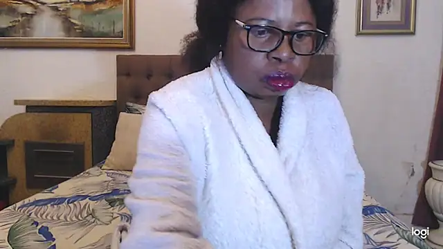 OmegaLipps webcam