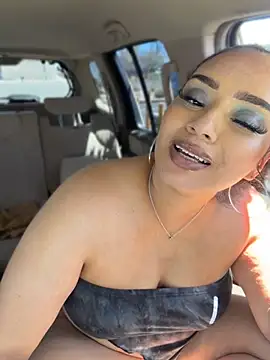 CarmelaAnthony mouth close up cam