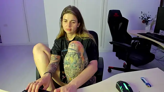 TiffanySweet webcam