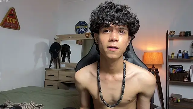 OopsAgain_ webcam