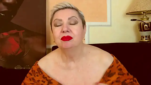 LadyPosh webcam