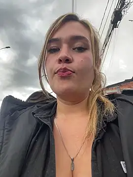 miss_berlyn webcam