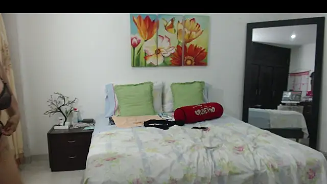 BombasticASSXXX webcam
