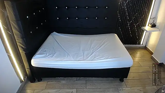 Alejandra_Monroy webcam