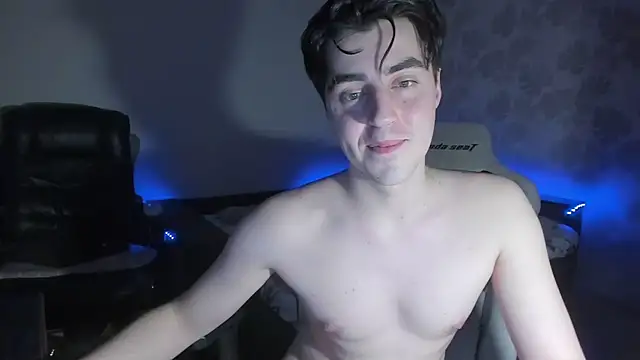 Knuckles17 webcam