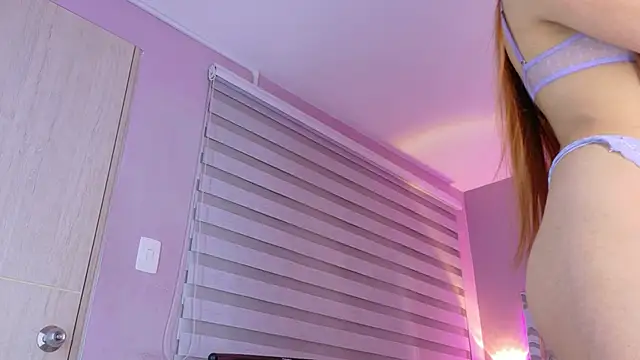 LolaGray__ webcam