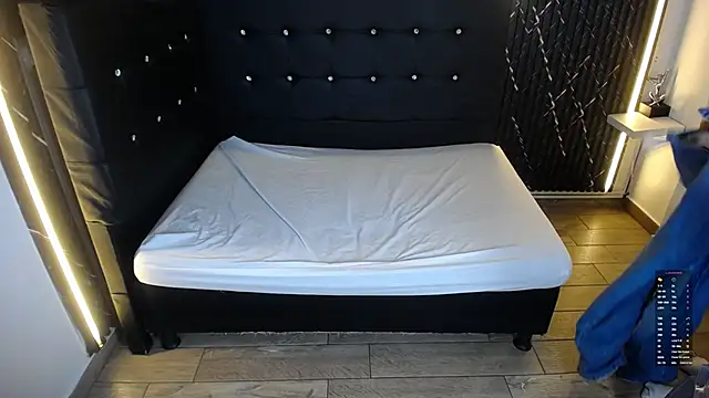 Alejandra_Monroy webcam