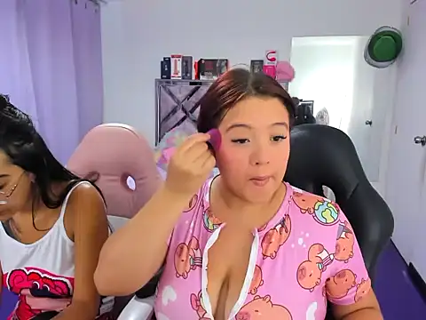 naomi_johnson cum cam to cam chat