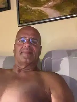 renebisex (M grandpa) - #anal #bisexuals #cam2cam #cheapest-privates #cuckold #dutch #grandpas #jerk-off-instruction #mobile #muscular #small-audience #trimmed #white