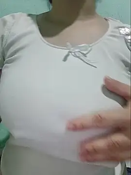 Shine_Mai webcam