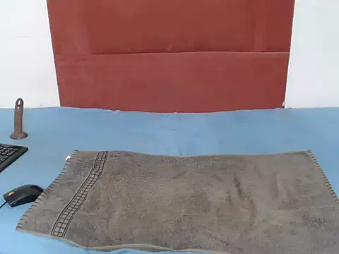 CandyHipsxx4 webcam