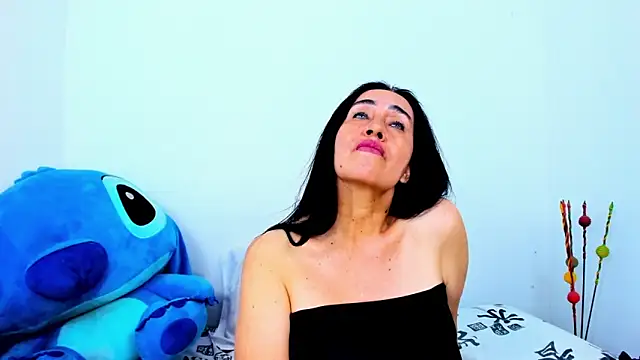 HorniestMilf webcam