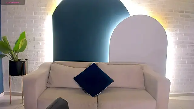 AmaliaCrus webcam