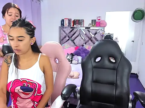 naomi_johnson webcam