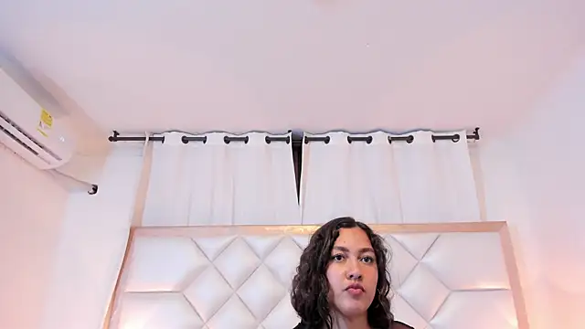 brittany069 webcam