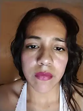 loveHoney02 webcam