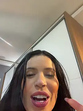online nude chatroom Rafaellaz