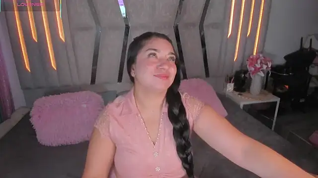 scarlet_miller1 webcam