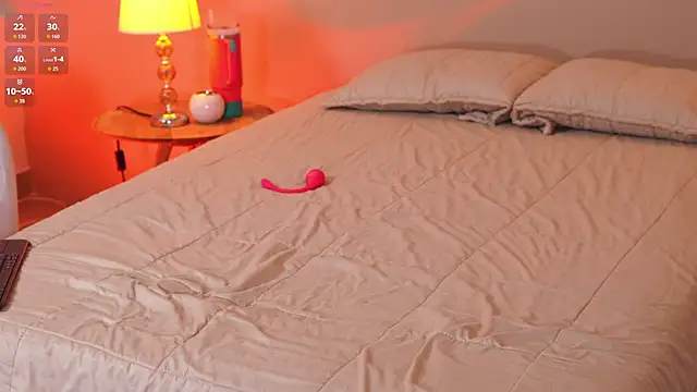 Mia_ocampo webcam