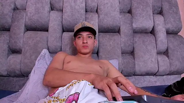 wesley_boyy_ webcam