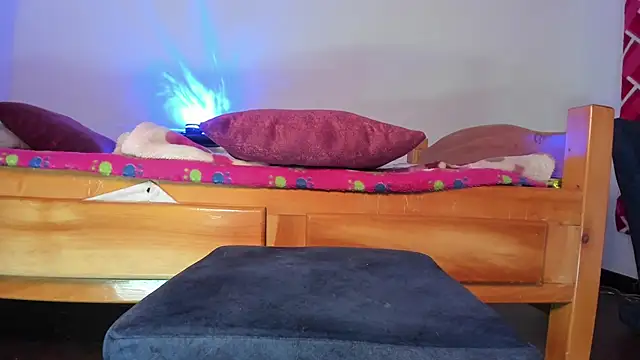 emiily15__ webcam