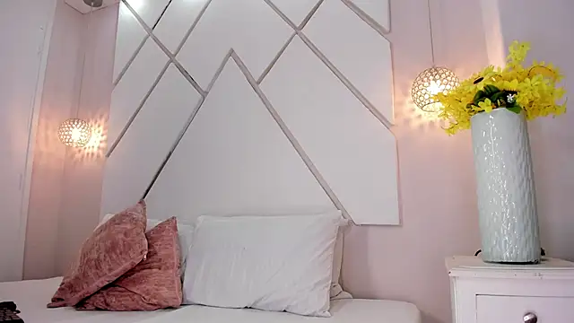 isabellashine webcam