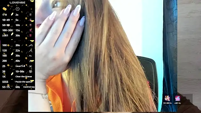 Mia_Victoria22 webcam