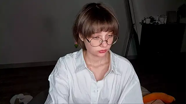ExitedTroth webcam