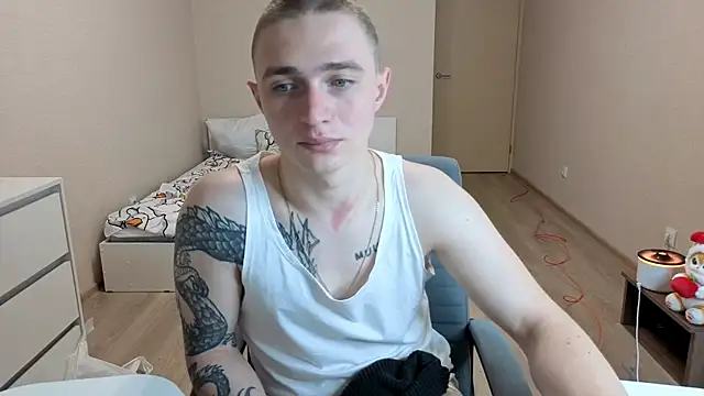 LEO__MILLER webcam