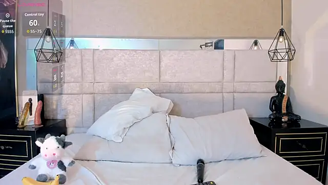 SamaanthaMiller webcam