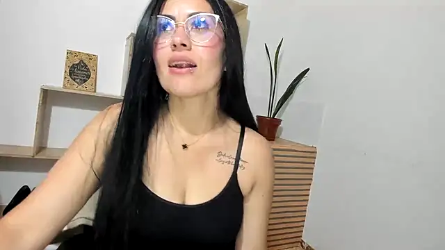 Tania_mature webcam