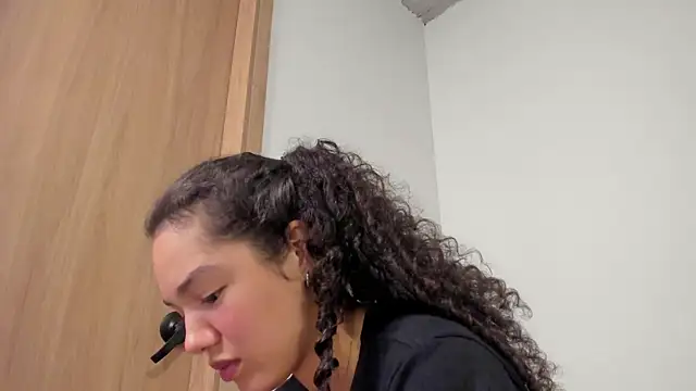 MiaRouseex webcam