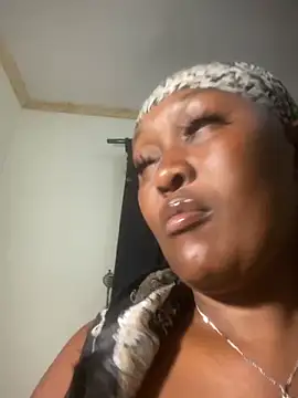 Cardiebae89 webcam