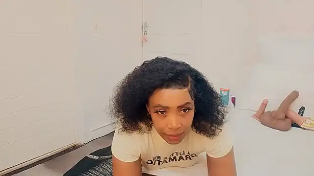 GiantBootyMilf