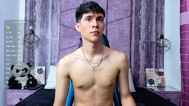AronTawers webcam