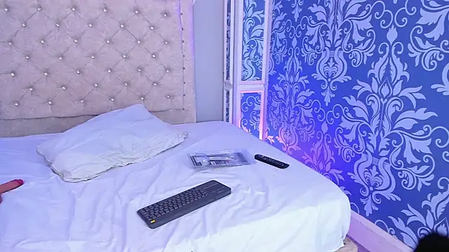 sweet_babydollVip teasing cam preview