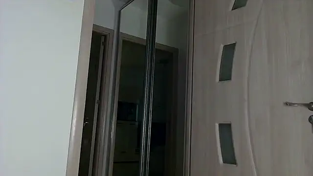 Justynn1 webcam